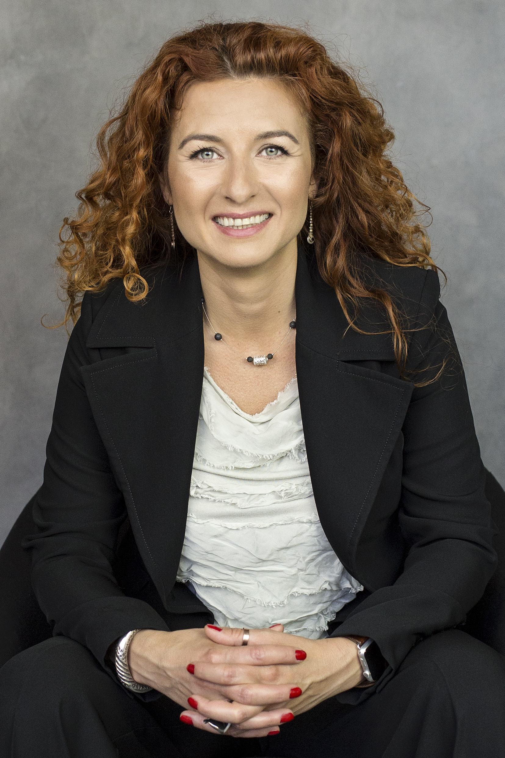 The Woman Magazine - Oana Datki 2