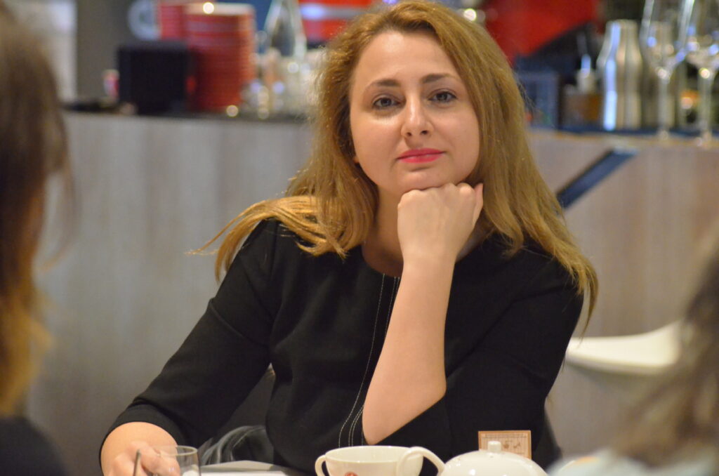 Ana-Maria Mociofan - Interviu The woman (2)
