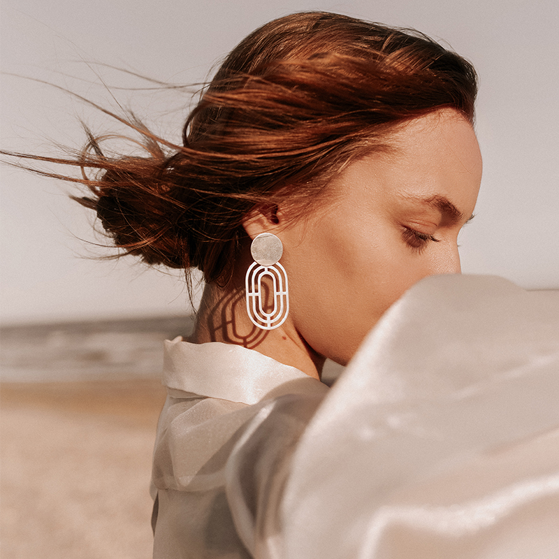 Georgiana Ciceo:monom - SOLARIA earrings: Denisa Coman - The Woman Magazine