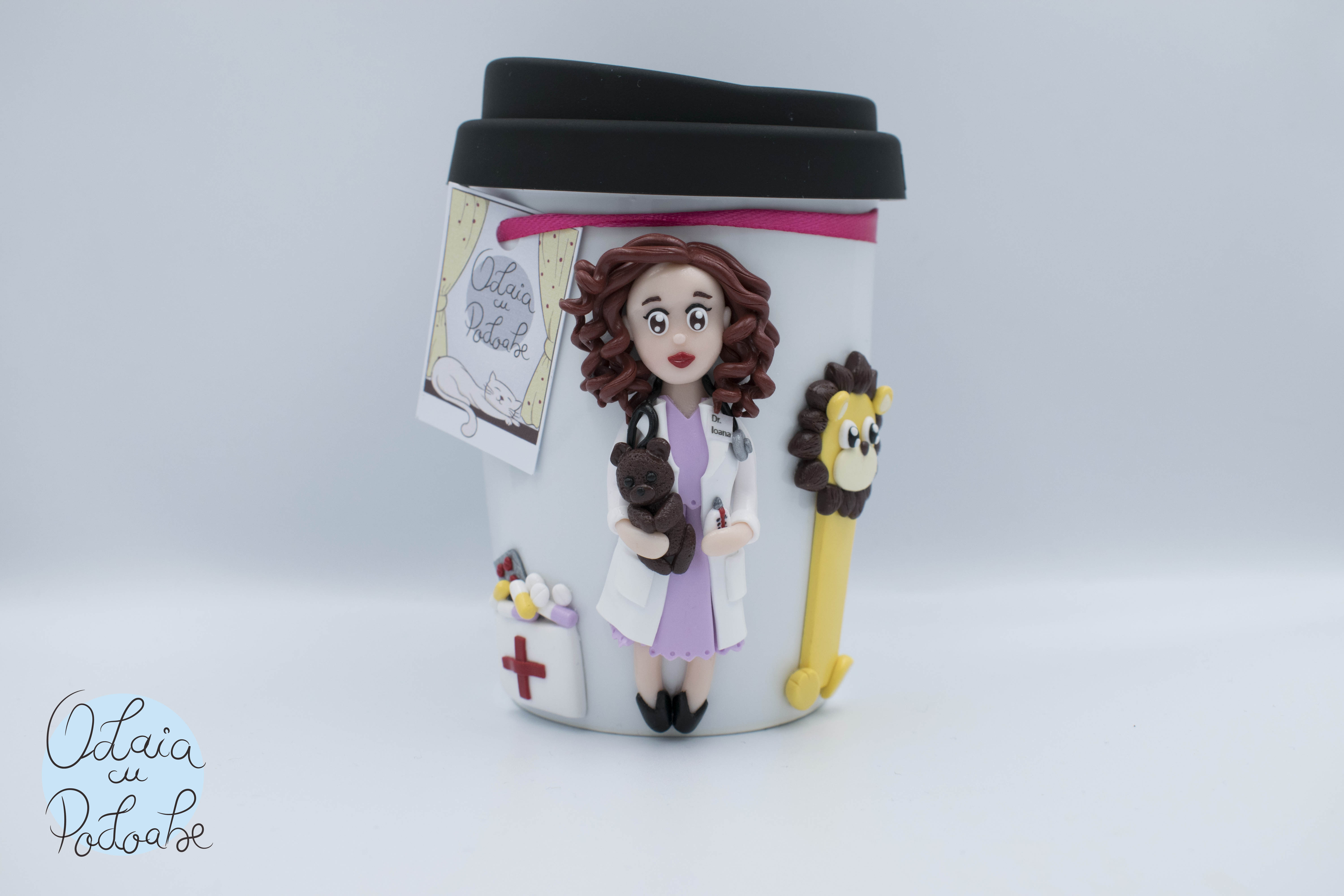 Odaia cu podoabe: The Woman Magazine 2
