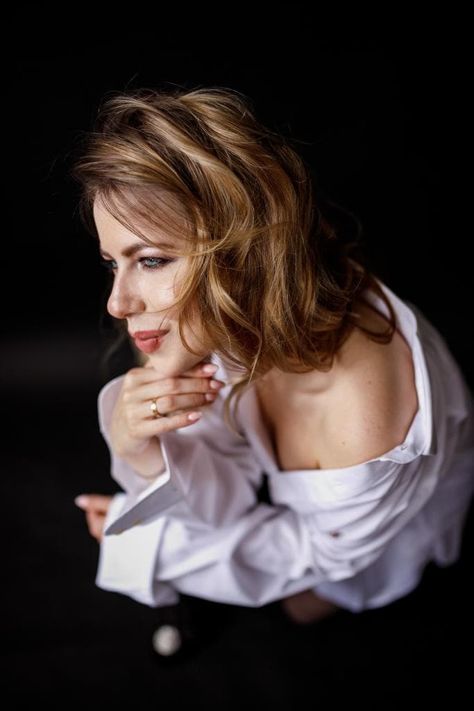 Izabela Corina Juncu, Fondator Notorious Stories x The Woman (1)