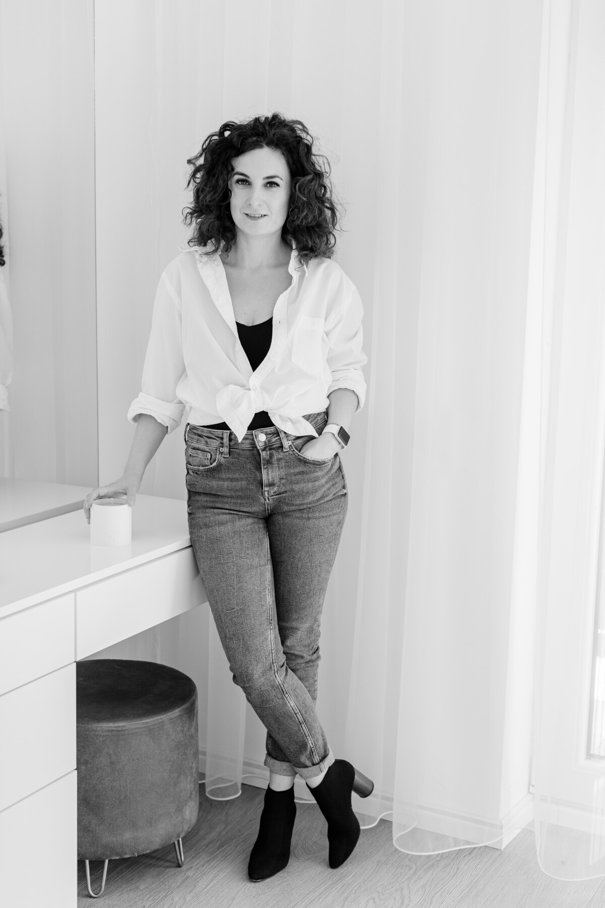 Mihaela Sfat - Macle Cocept