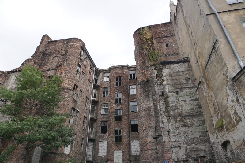 Still Warsaw-A City Divided